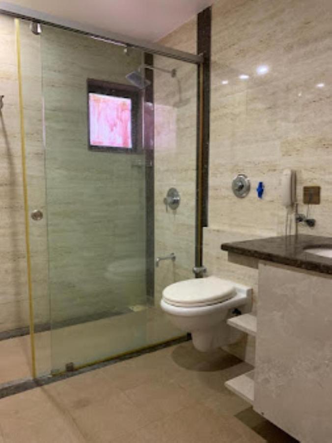 Hotel Radhe Ананд Экстерьер фото